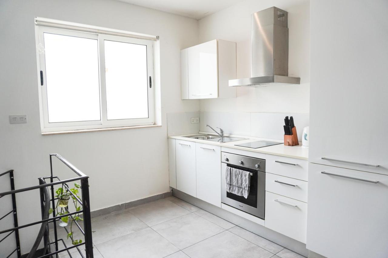 Ferienwohnung Modern Penthouse Close To The Sea Gzira Exterior foto